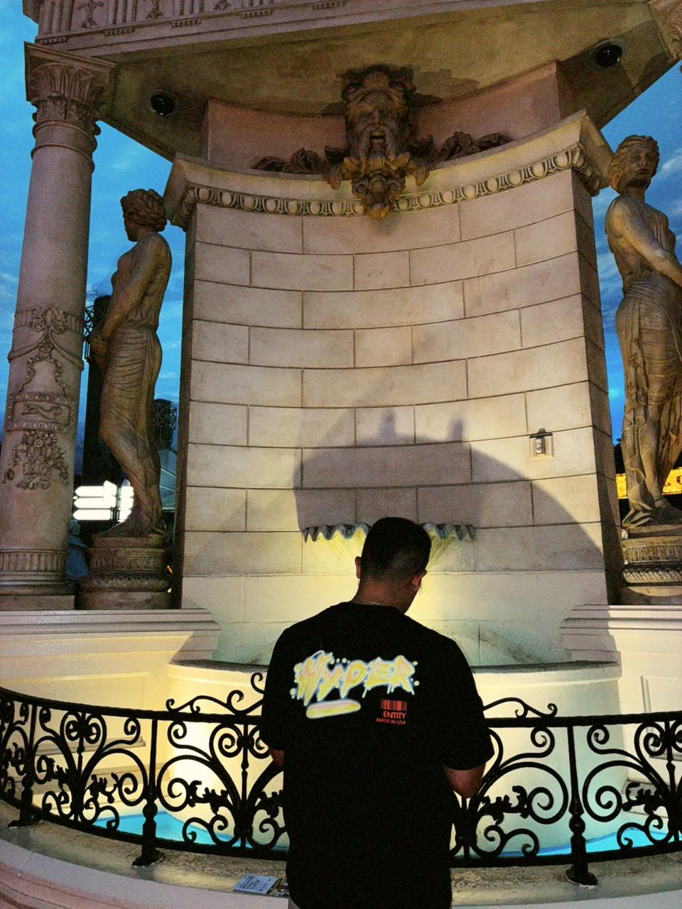 ORDER NOW: Black Oversized T-Shirt – Limited Edition by ENTITY DESIGN